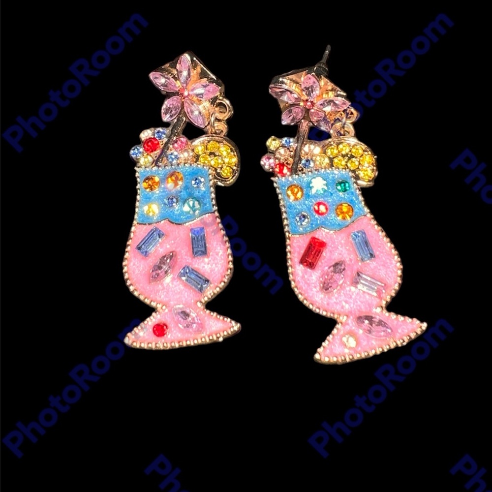 PINK DRINK DANGLE RHINESTONE GLASS AND ACRYLIC